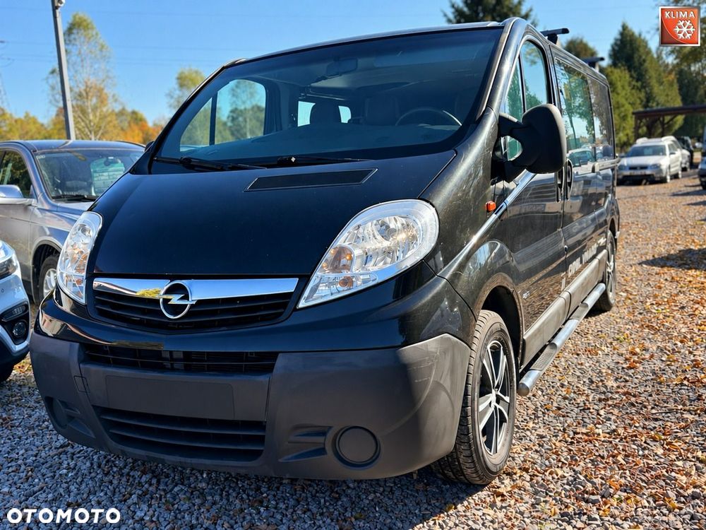 Opel Vivaro - 1