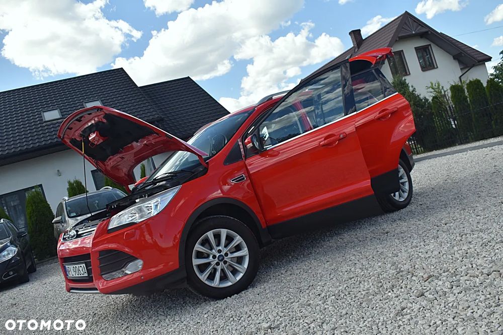 Ford Kuga 2.0 TDCi 2x4 Titanium - 13