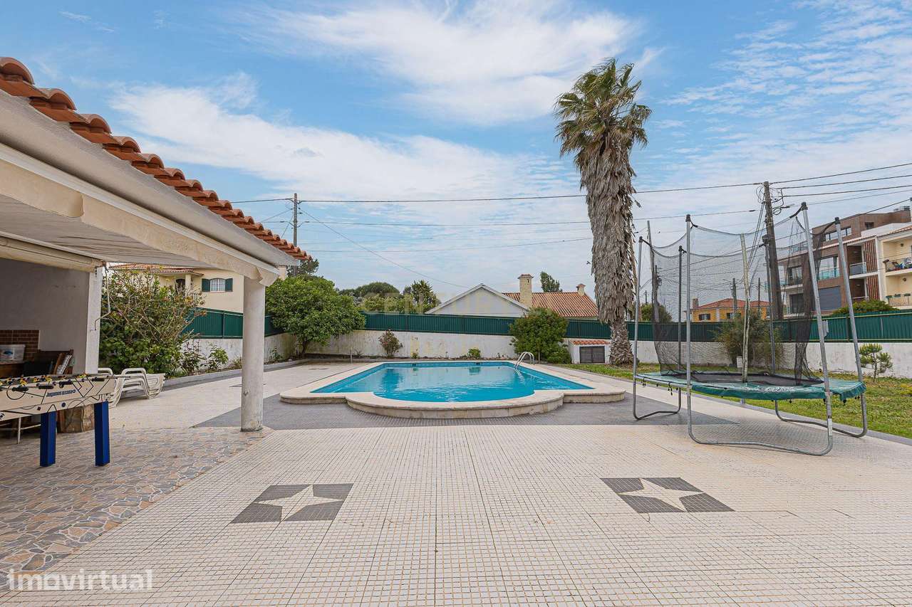 Moradia T4 Ericeira com piscina, jardim, churrasqueira e garagem - Grande imagem: 3/39