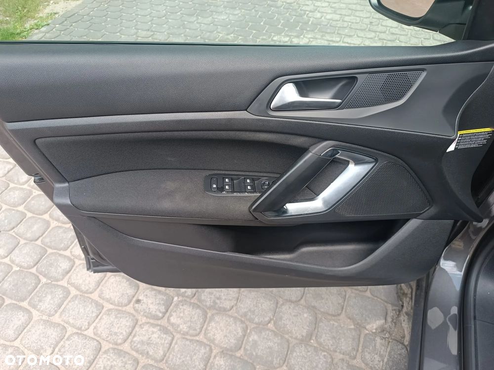 Peugeot 308 BlueHDi FAP 120 Stop & Start Allure - 10