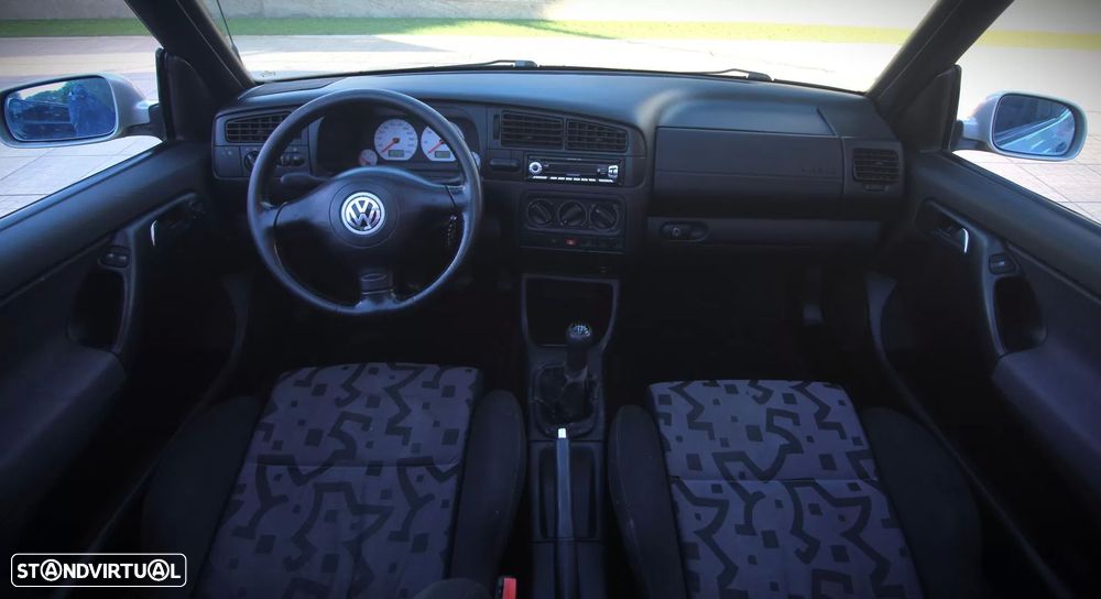 VW Golf Cabriolet 1.6 - 9