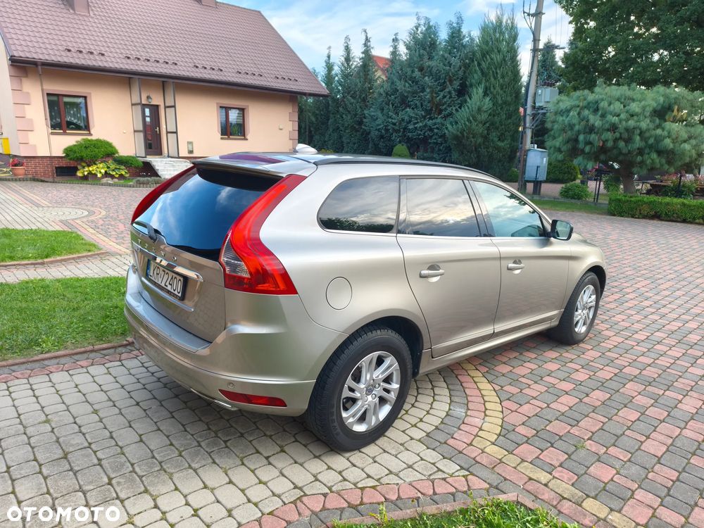 Volvo XC 60 D3 Geartronic Momentum - 3