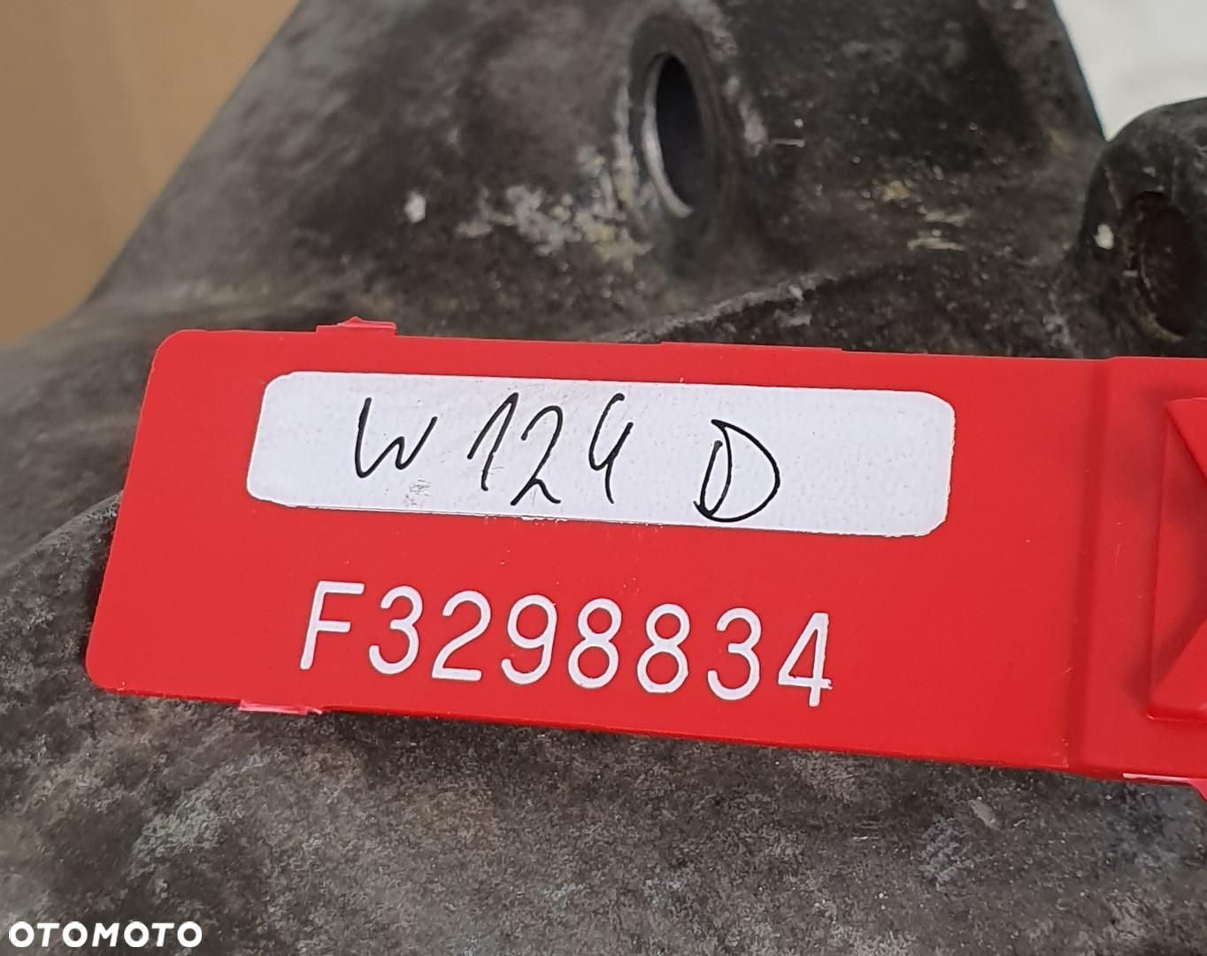 SKRZYNIA BIEGÓW 717450 MERCEDES W124 GETRAG - 7