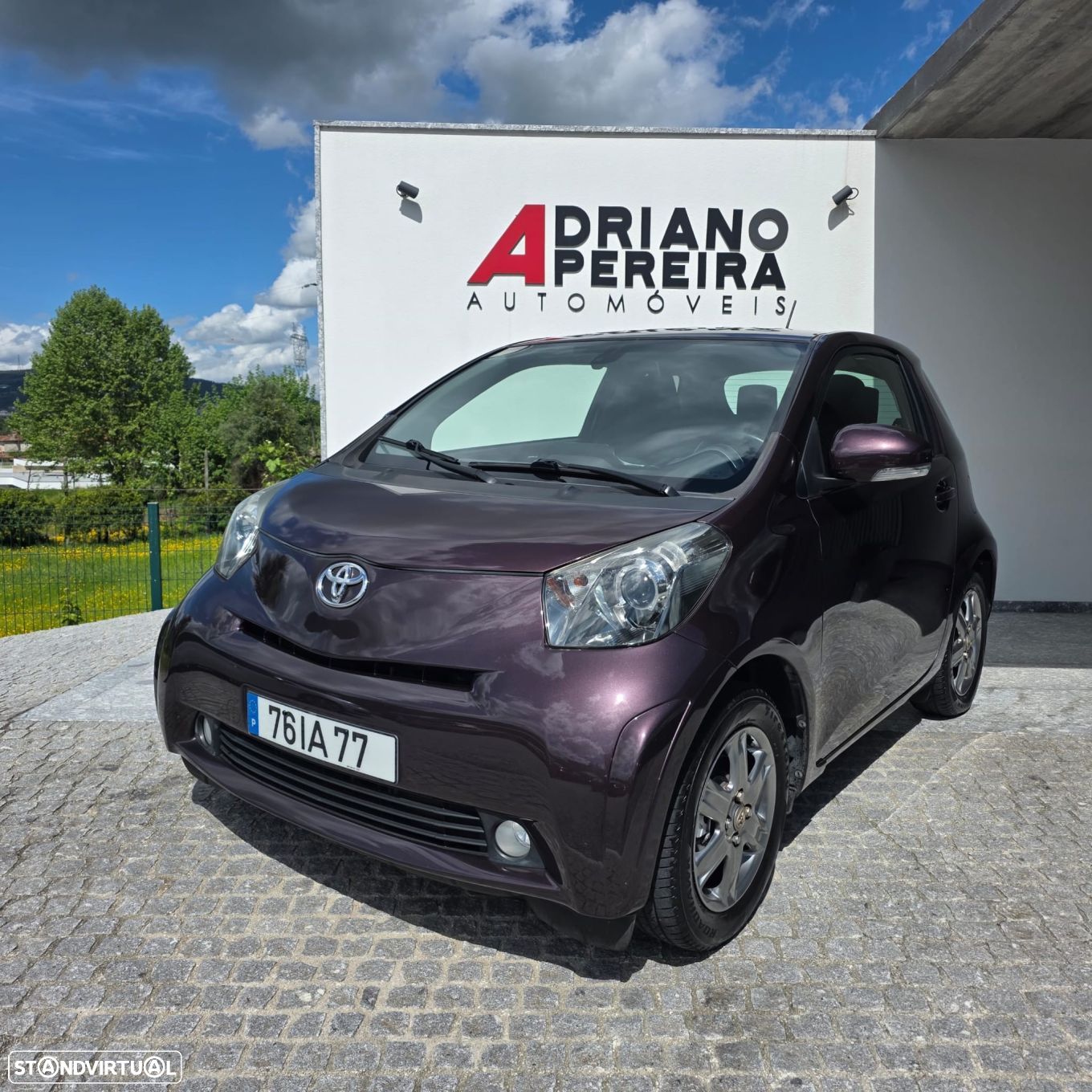 Toyota iQ 1.0 VVT-i 2 MultiDrive - 1