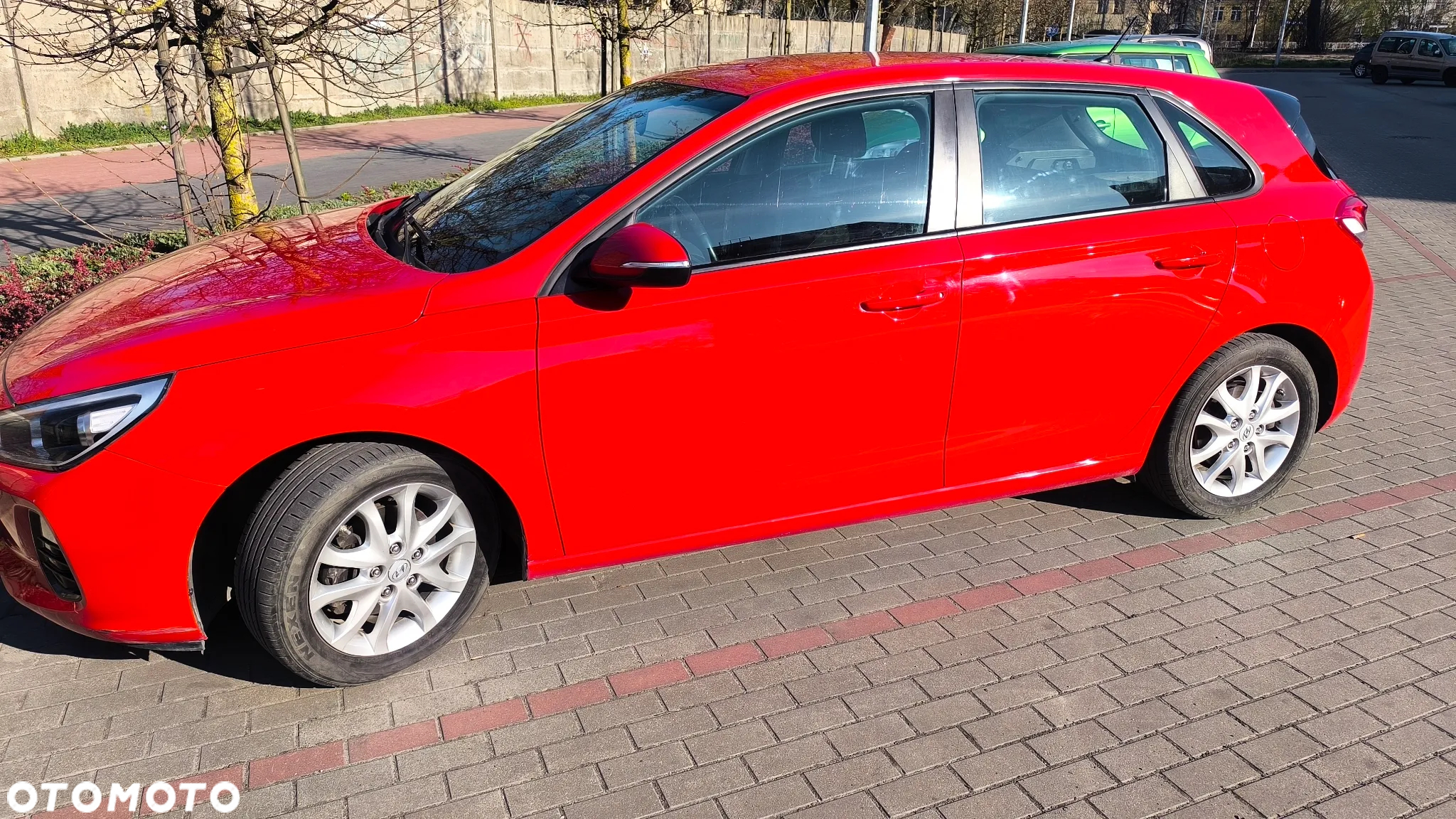 Hyundai i30 1.6 CRDi Classic + - 8