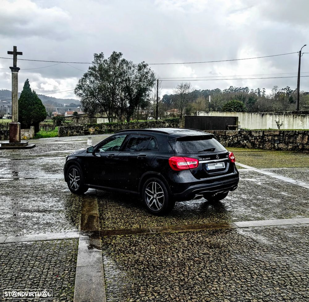 Mercedes-Benz GLA 220 d 7G-DCT AMG Line - 24