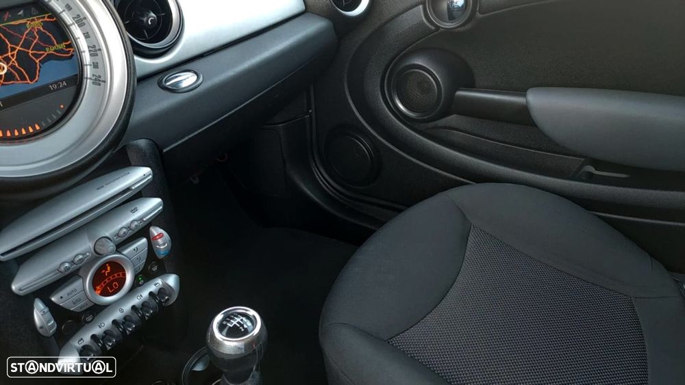 MINI 3 Portas Cooper D - 14