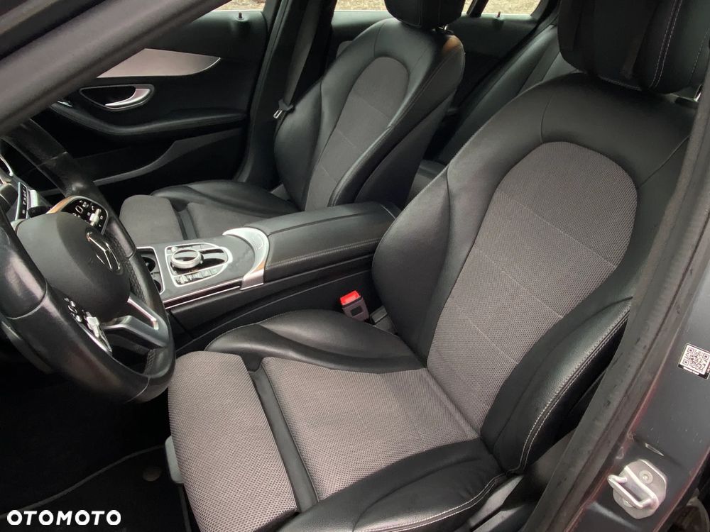 Mercedes-Benz Klasa C 300 d T 9G-TRONIC Avantgarde - 15