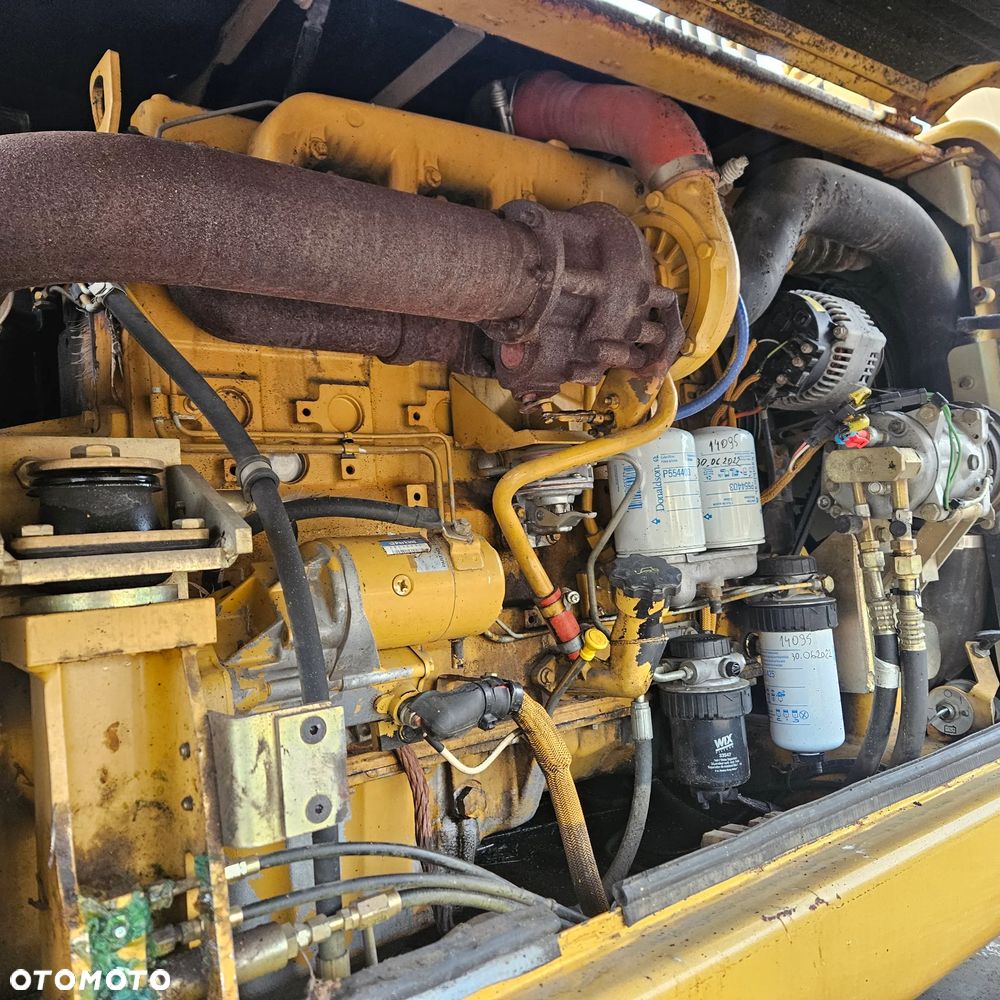 Caterpillar M316C - 11
