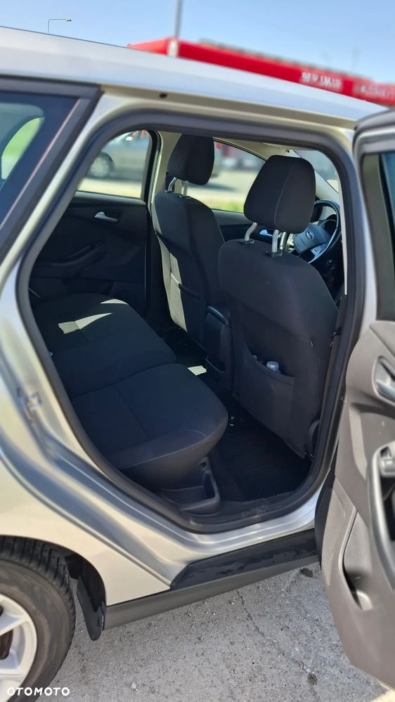 Ford Focus - 10