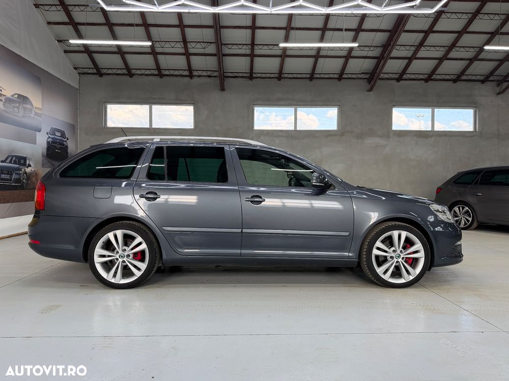 Skoda Octavia 2.0 TDI DPF DSG RS - 5