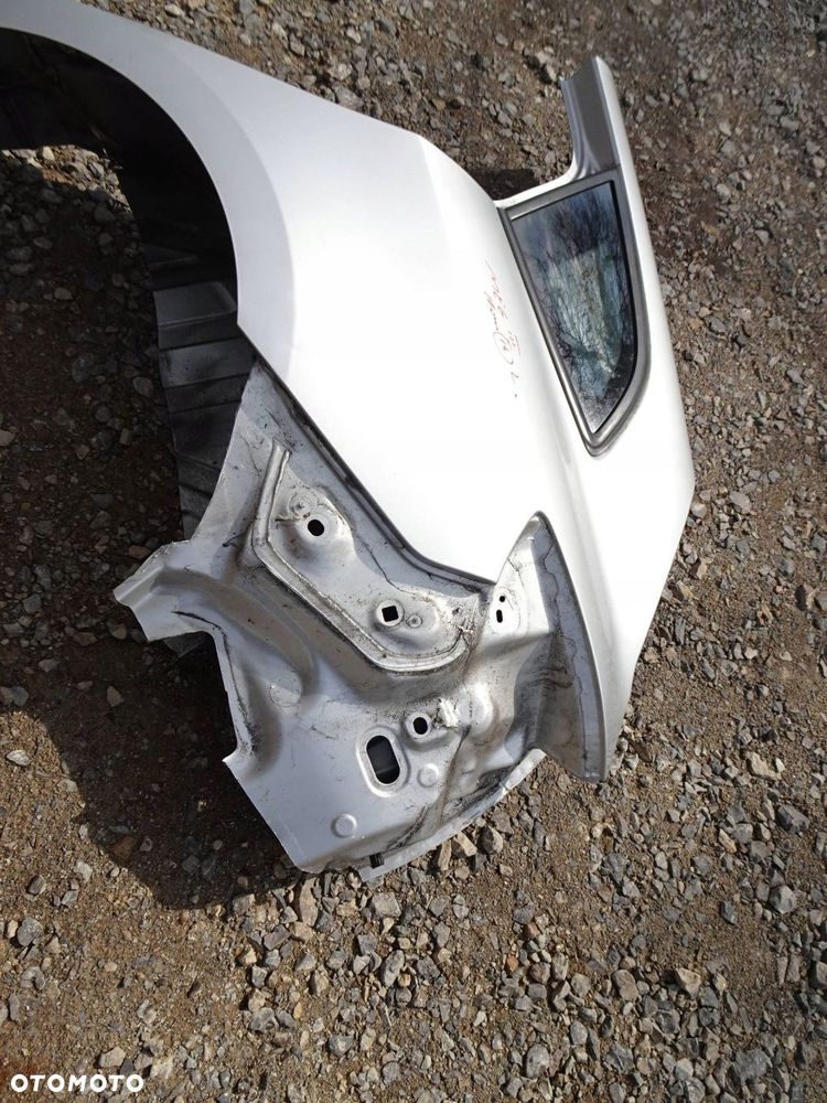 błotnik lewy tył renault megane iii kombi - 2