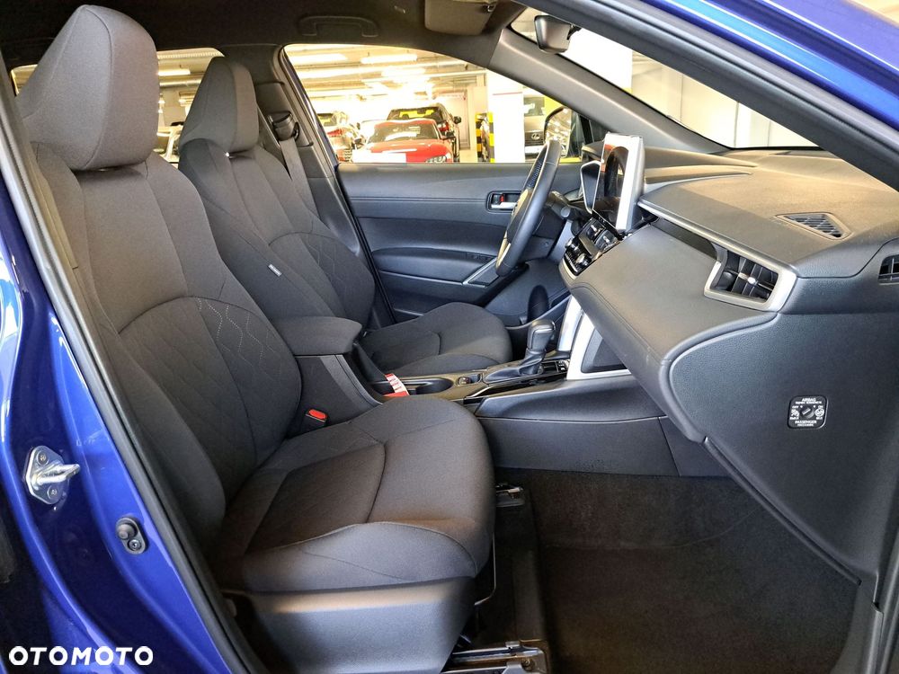 Toyota Corolla Cross 2.0 Hybrid Style - 16