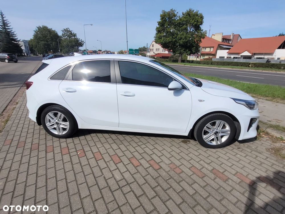 Kia Ceed 1.6 CRDi SCR M - 1