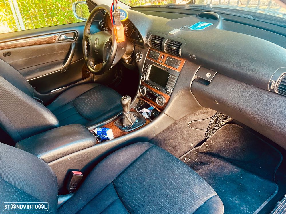 Mercedes-Benz E 220 CDi Elegance - 5