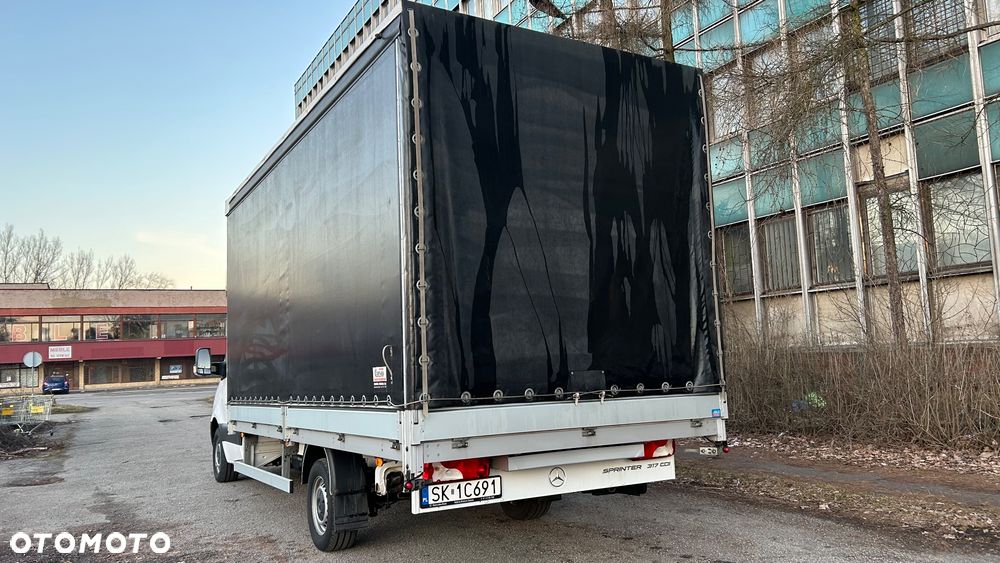 Mercedes-Benz Sprinter 317 CDI - 4