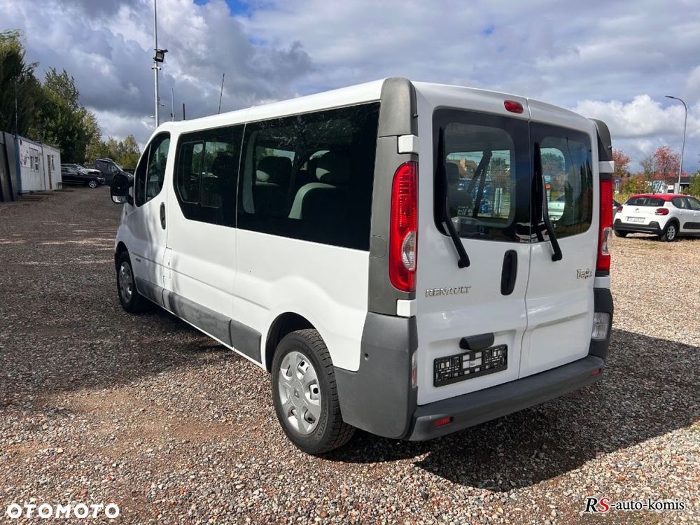 Renault Trafic - 8