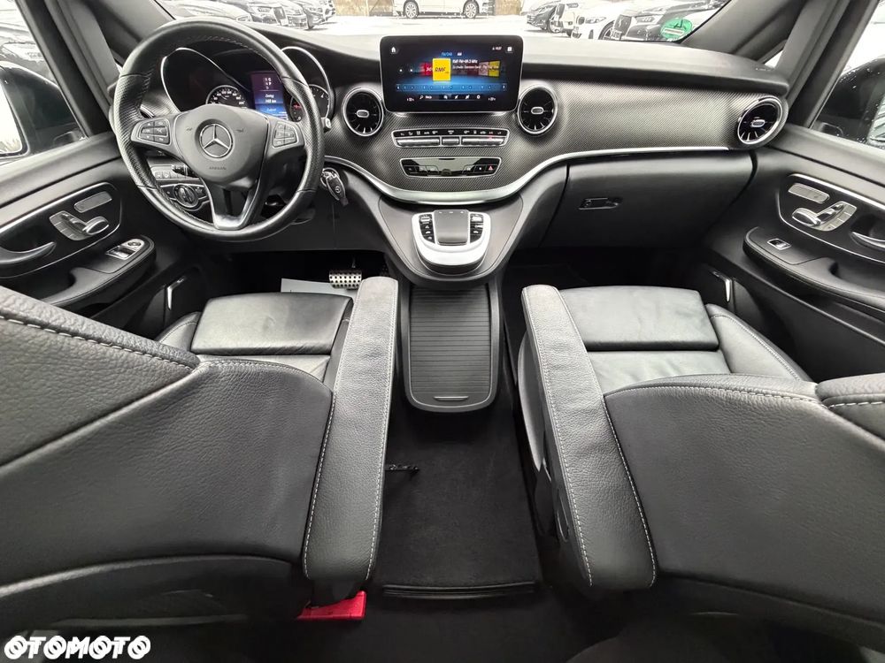Mercedes-Benz Klasa V 300 d lang 9G-TRONIC Avantgarde - 40