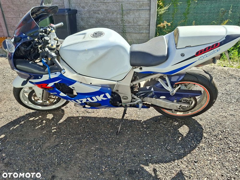 Suzuki GSX-R - 2