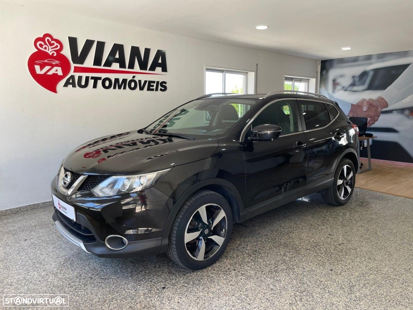Nissan Qashqai 1.5 dCi N-Connecta 18 RS+PS - 1