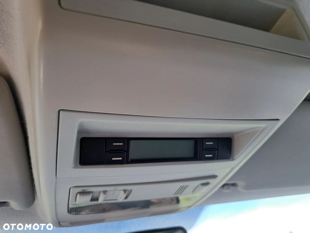 Volkswagen Transporter - 18