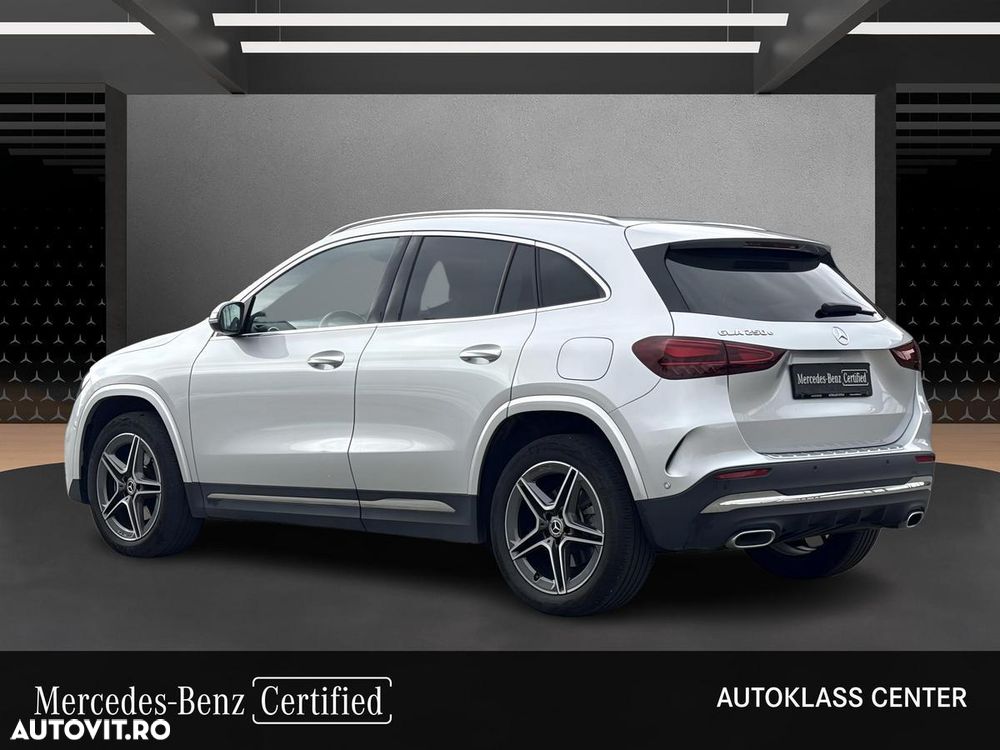 Mercedes-Benz GLA - 5