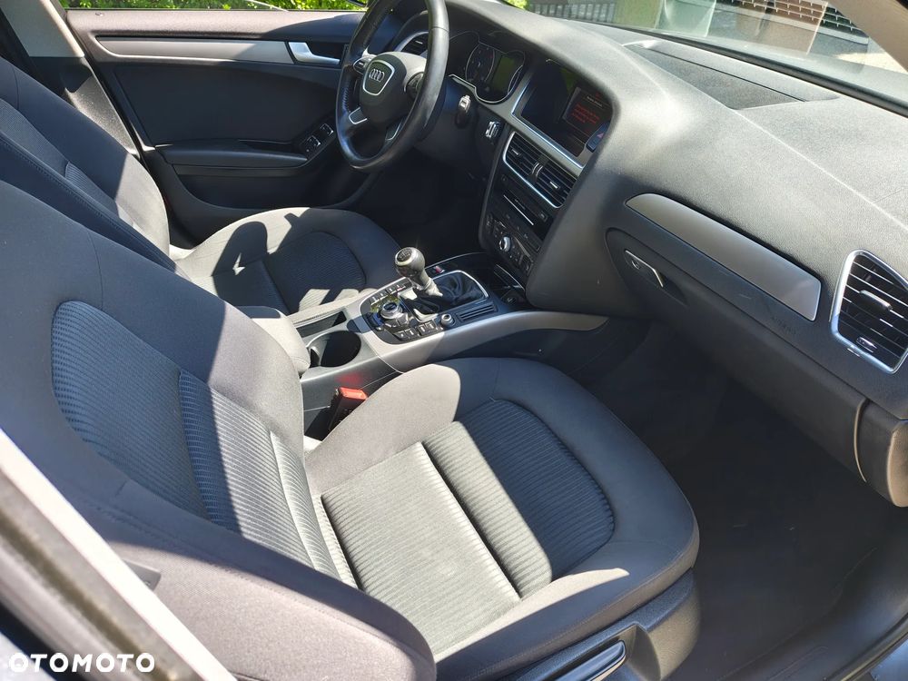 Audi A4 Avant 2.0 TDI ultra - 14