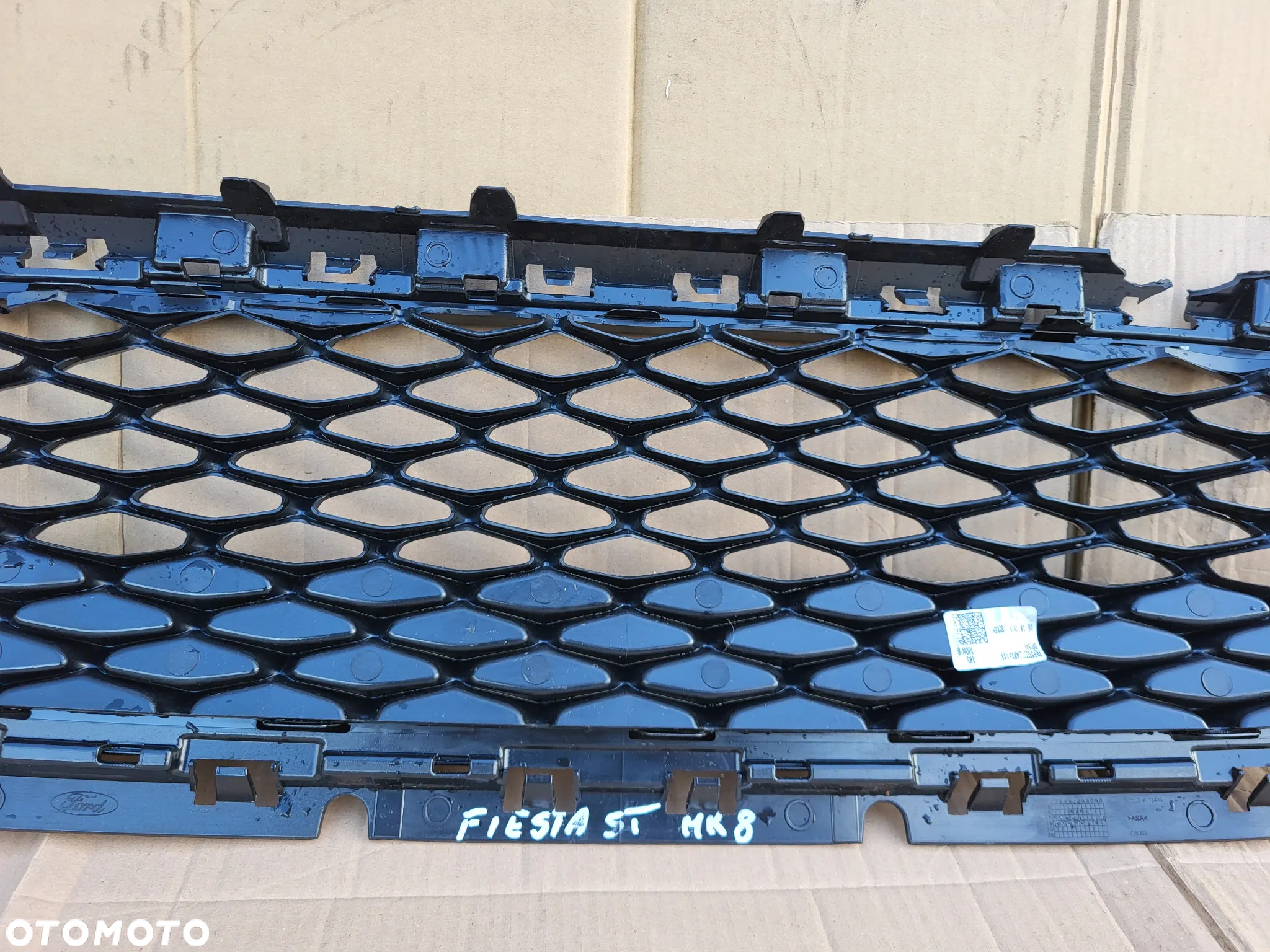 ATRAPA GRILL FORD FIESTA MK8 BLACK H1BB-8B271-A1 - 13