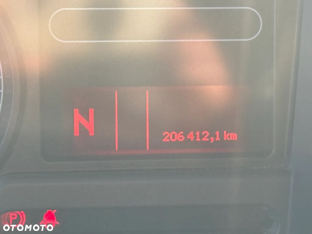 Renault MIDLUM 220 12 T WYWROTKA 6 MIEJSC - 16