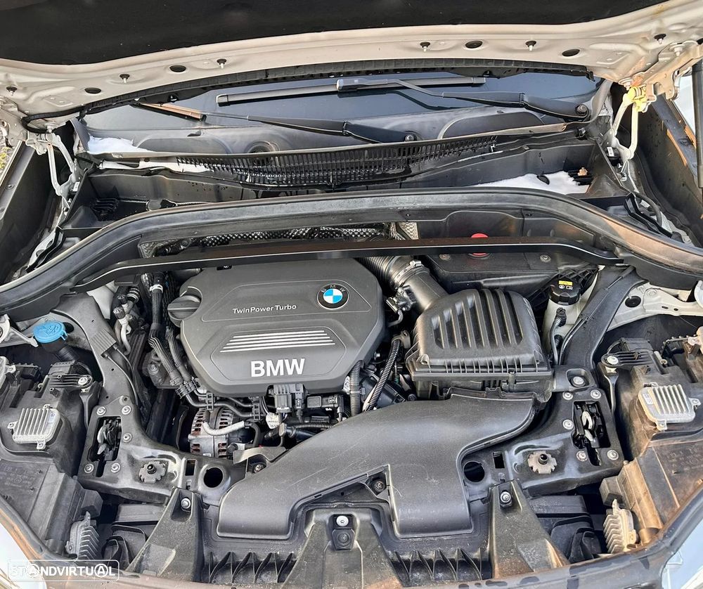 BMW X1 16 d sDrive — fotografia 13