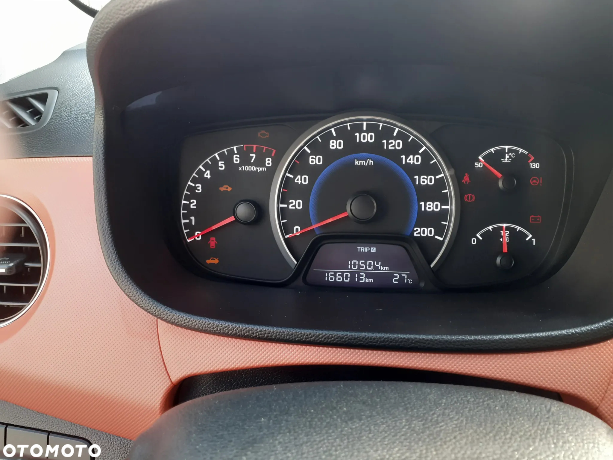 Hyundai i10 1.0 Premium - 8