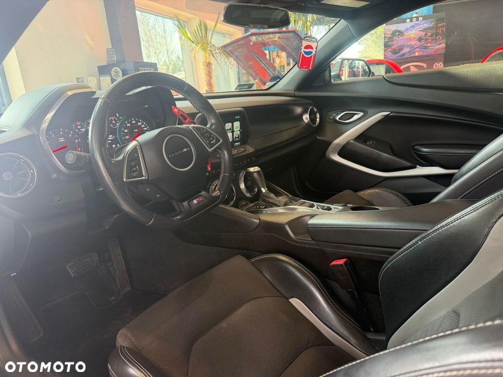 Chevrolet Camaro - 19
