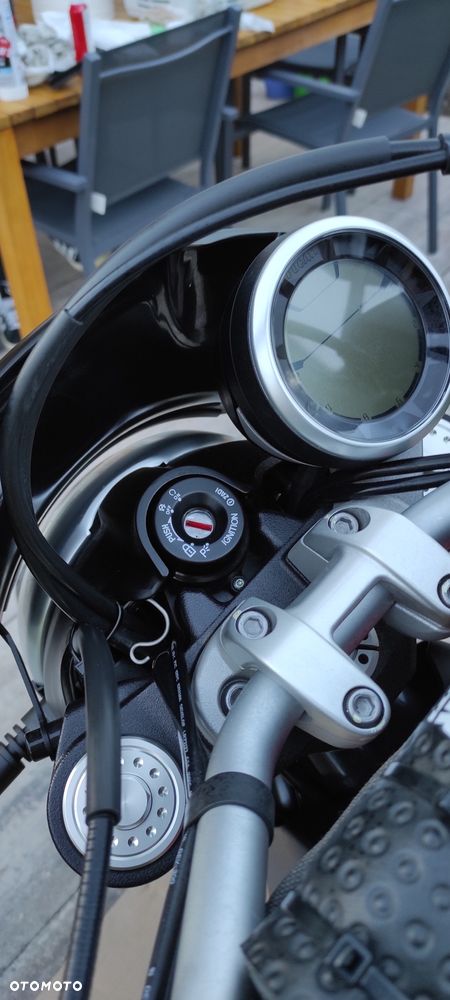 Ducati Scrambler - 16