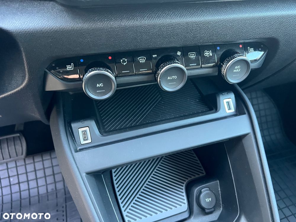 Citroën C4 1.2 PureTech Feel Pack S&S EAT8 - 26