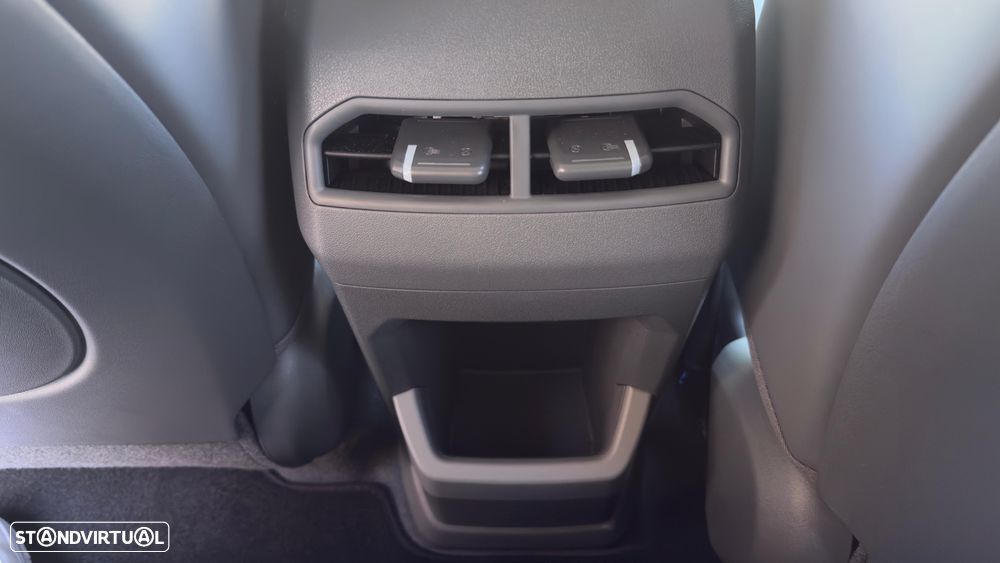 Kia EV3 81.4 kWh Tech - 16