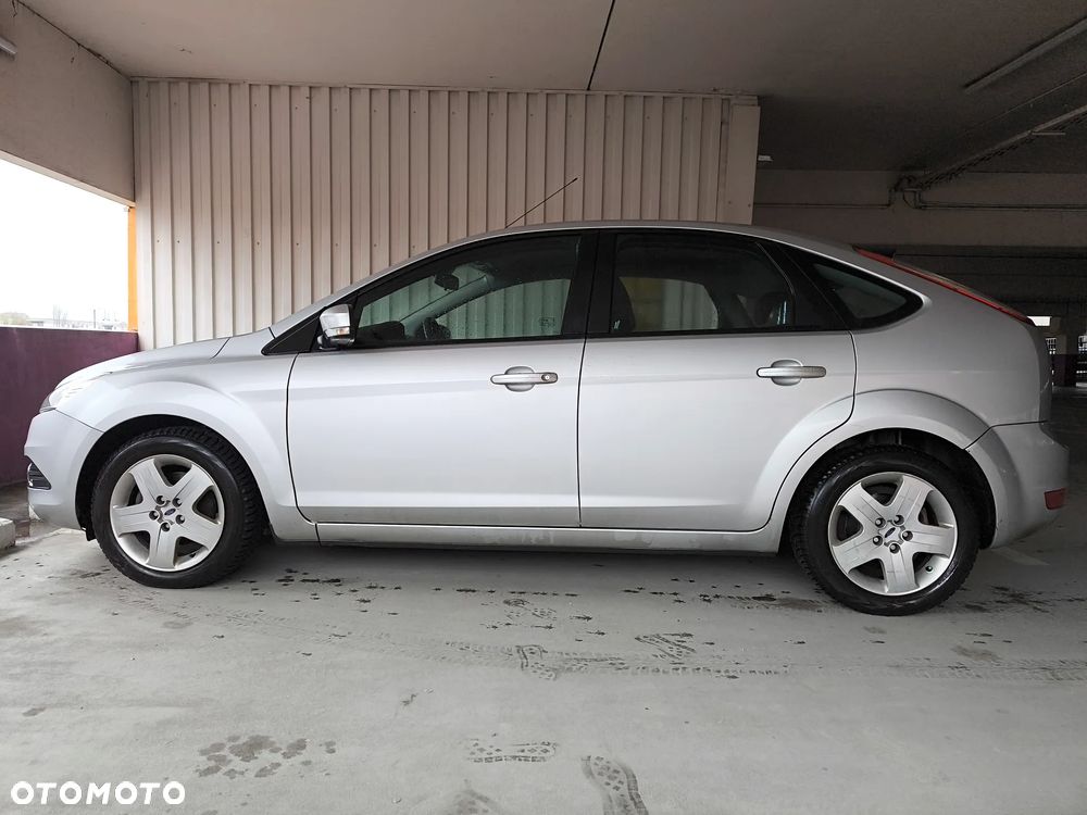 Ford Focus 1.6 Ti-VCT Style - 2