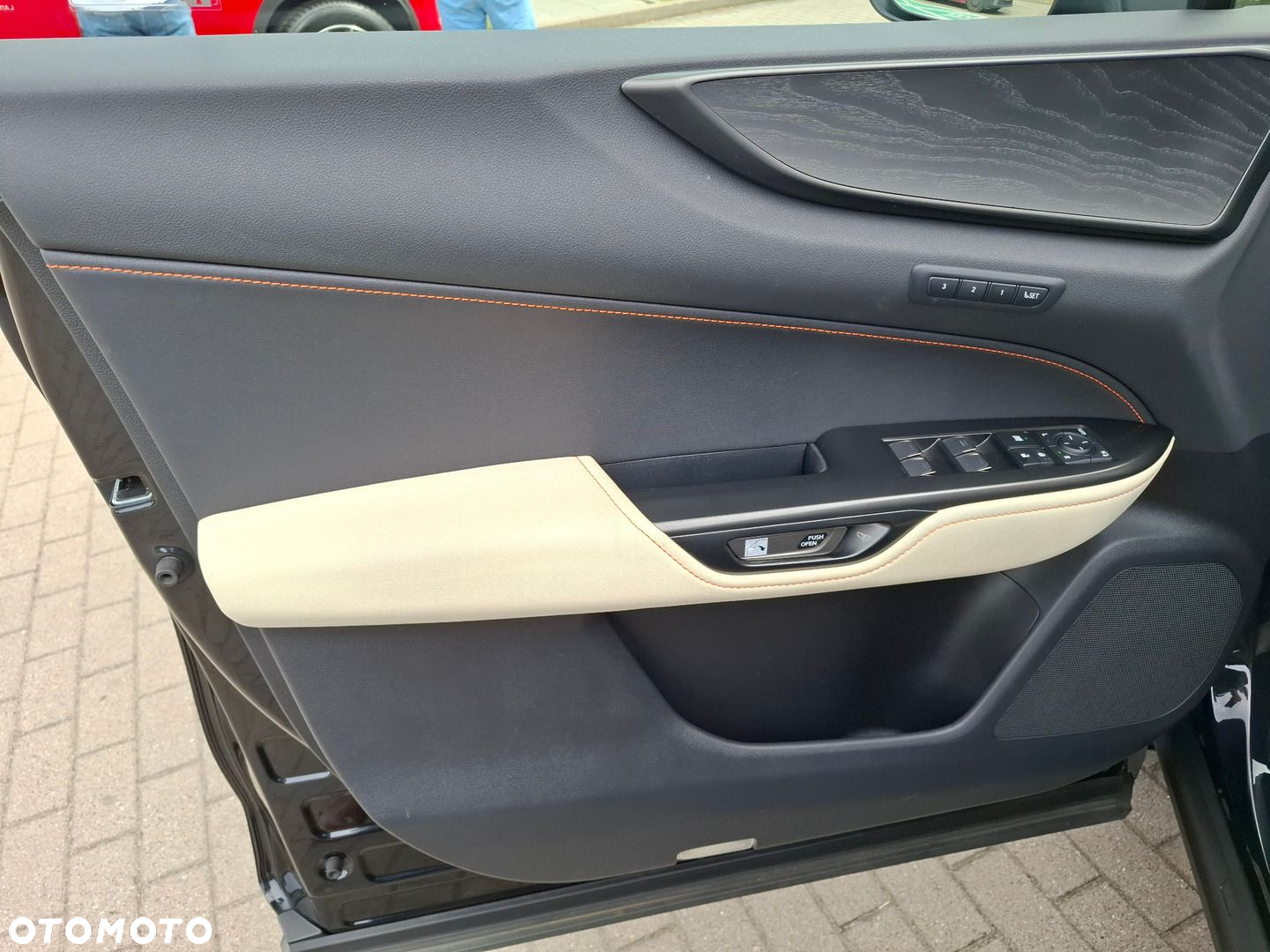 Lexus NX - 13