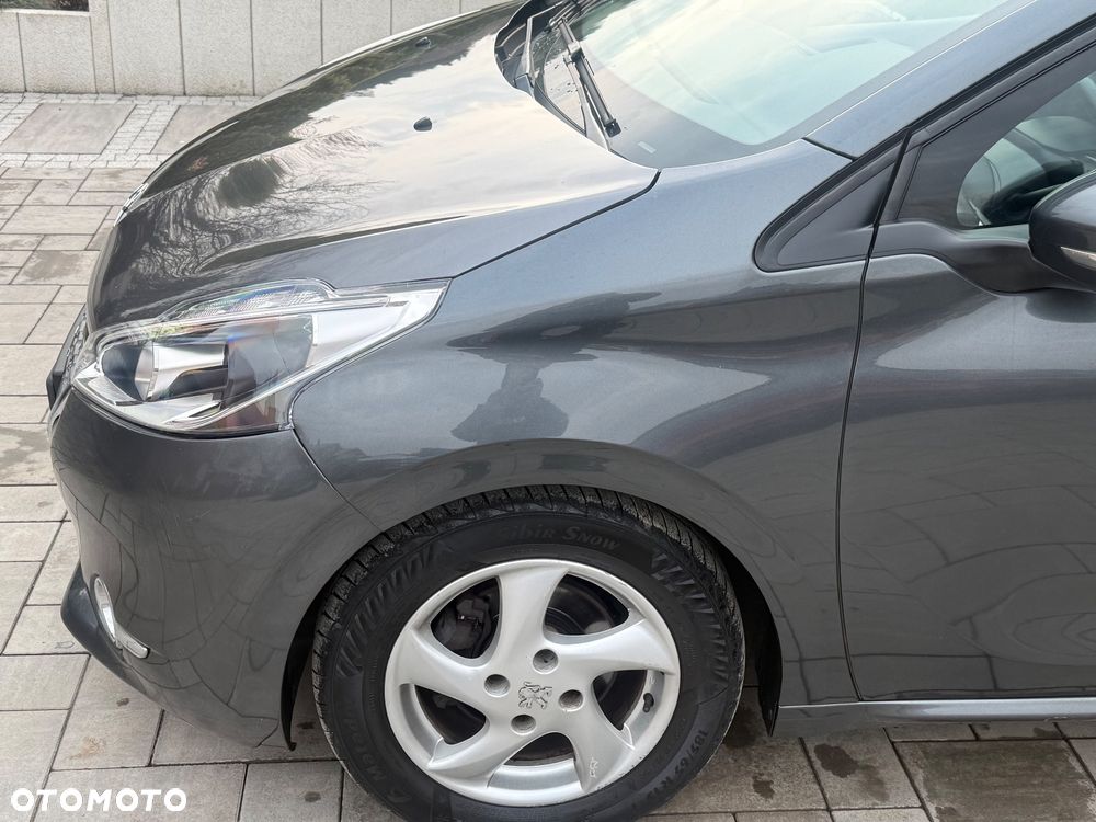 Peugeot 208 e-HDi FAP 92 Stop&Start Allure - 32