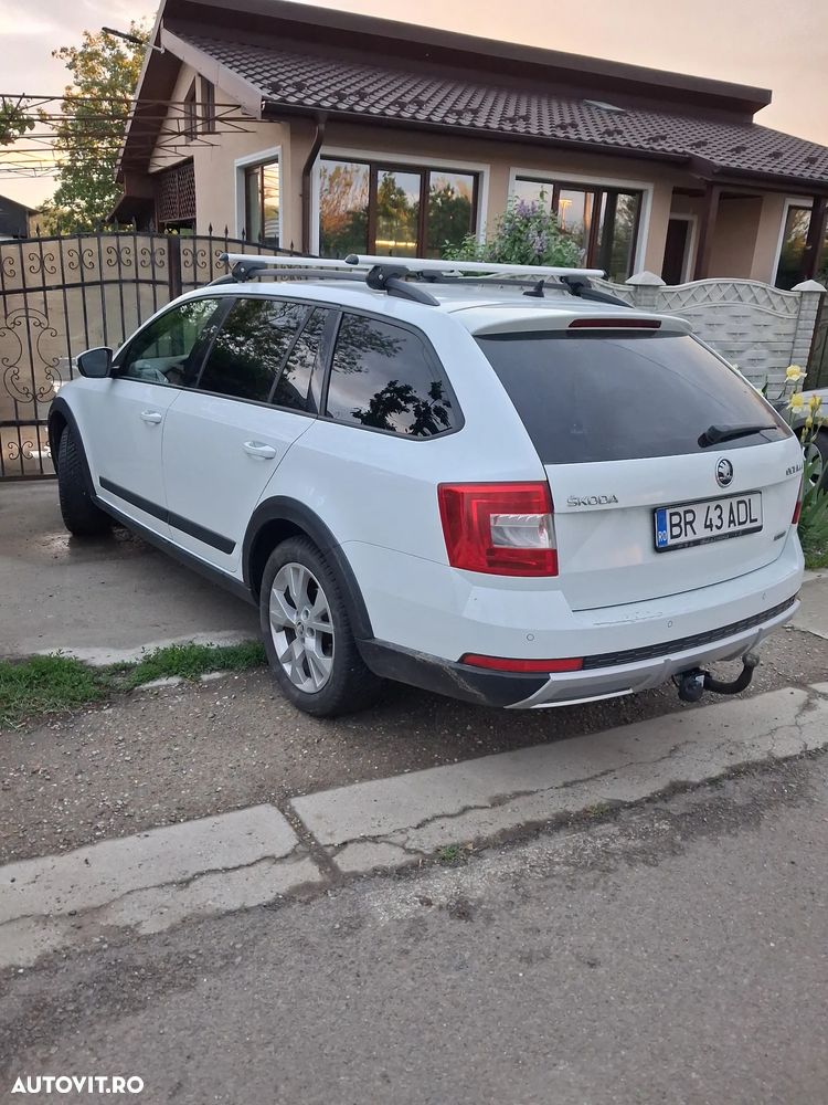 Skoda Octavia 2.0 TDI 4X4 DSG Scout - 2