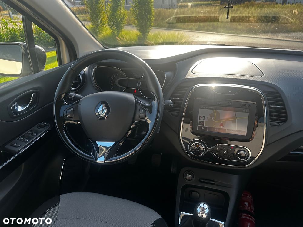 Renault Captur - 19