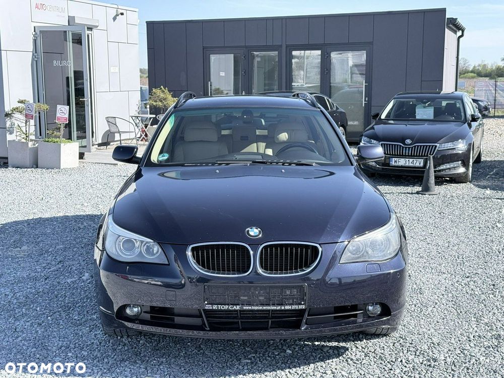BMW Seria 5 525d - 2