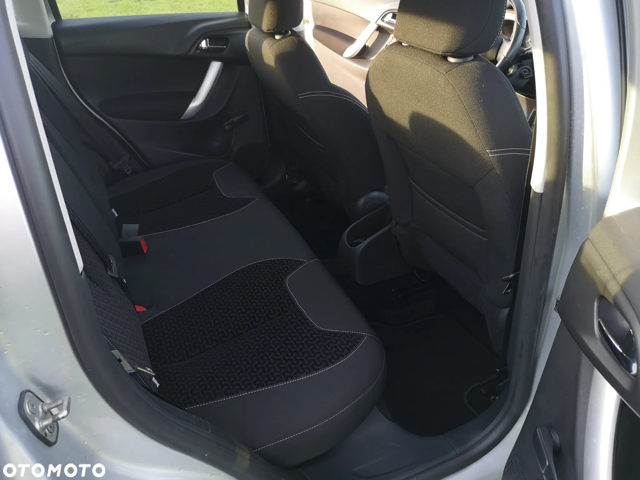 Citroën C3 1.6 e-HDi Exclusive - 8