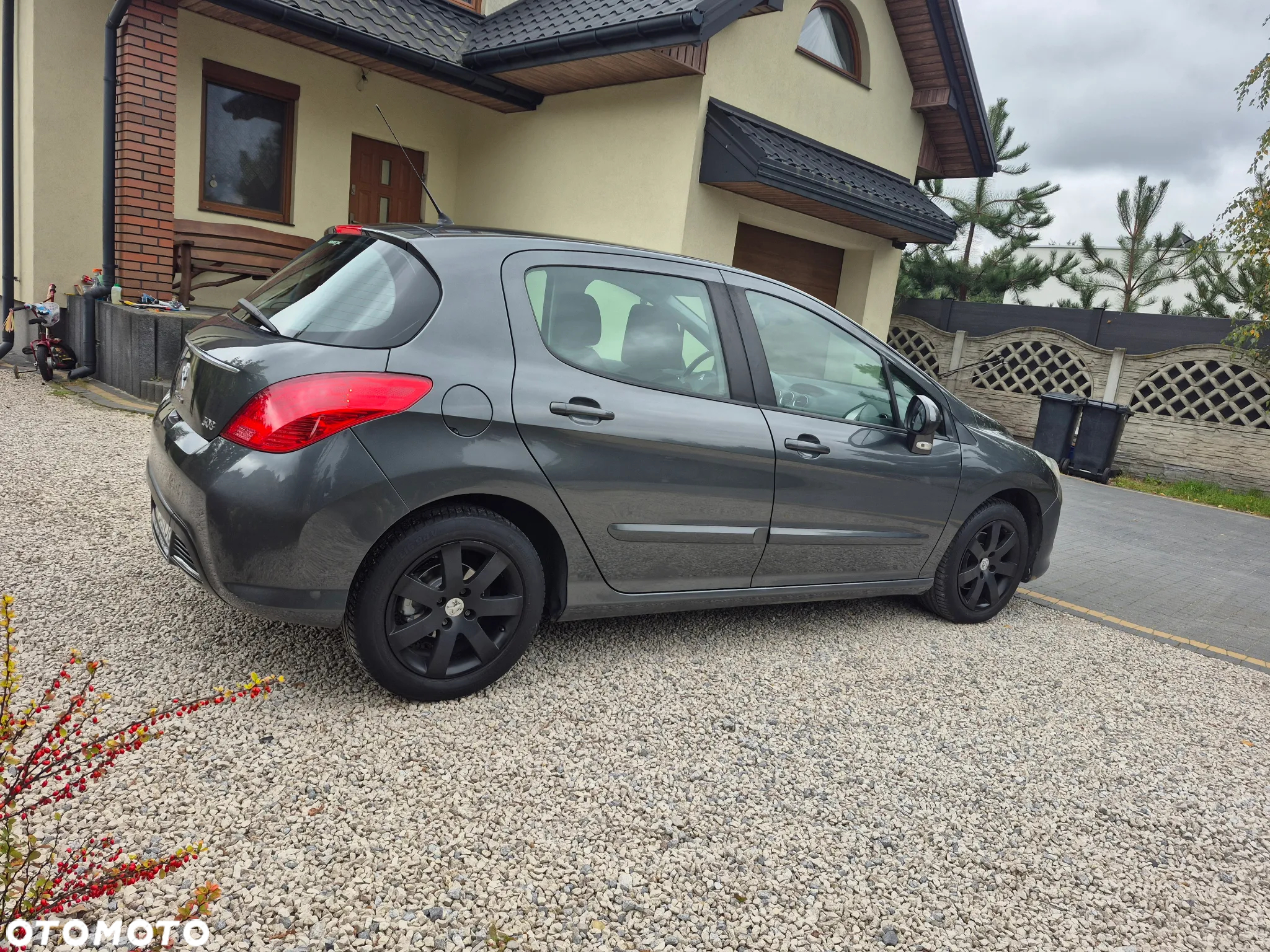 Peugeot 308 1.6 HDi Active - 12