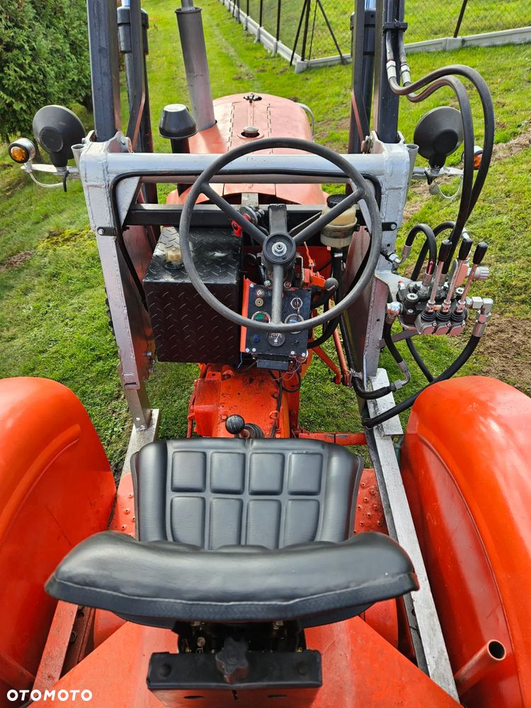 Inny Nuffield 350 - 10