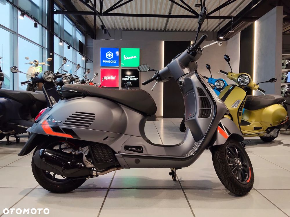 Vespa GTS - 3