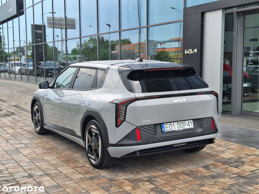 Kia EV4 - 7