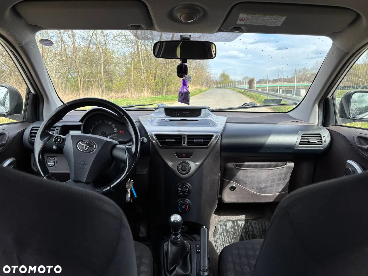 Toyota iQ 1.0 Luna - 11