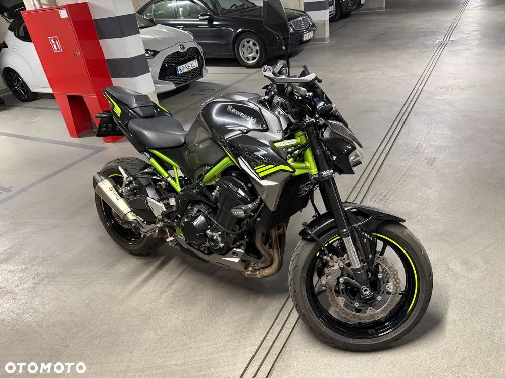Kawasaki Z 900 - 6