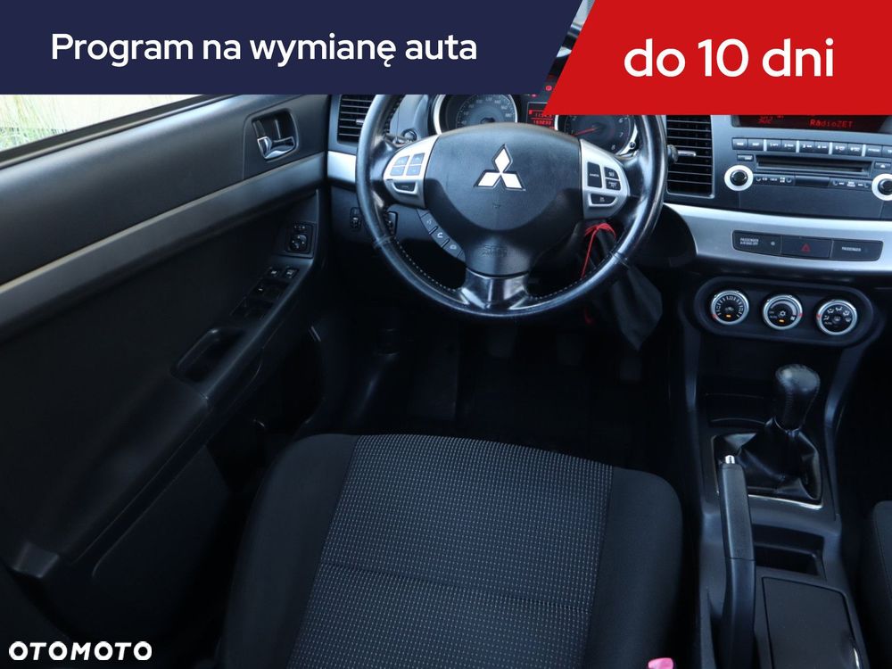 Mitsubishi Lancer - 9