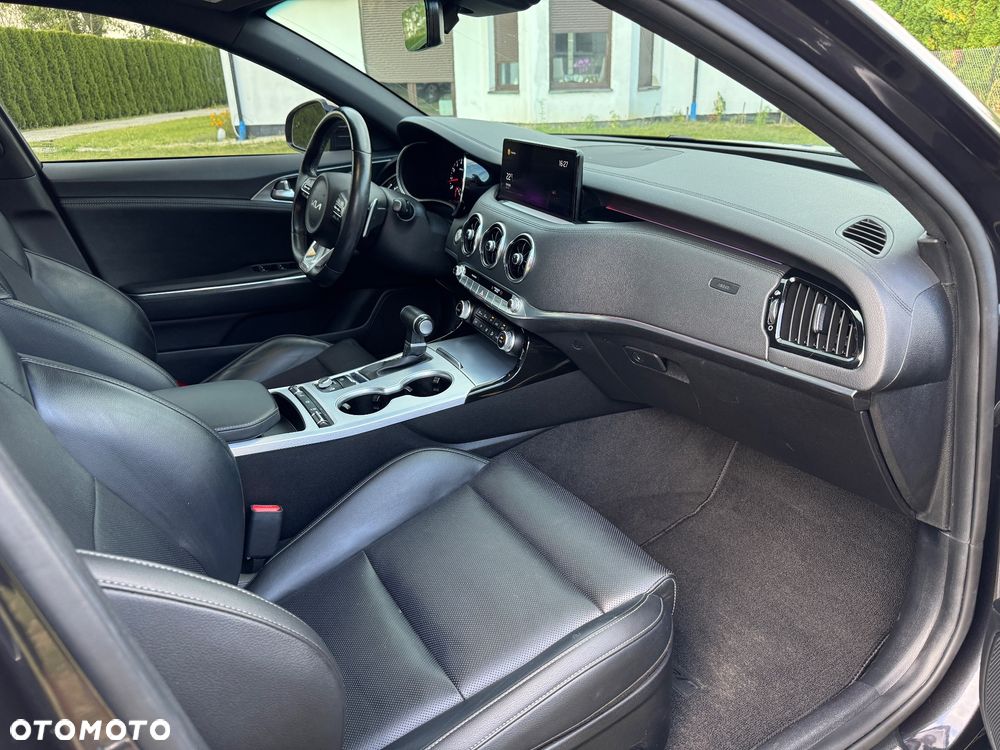 Kia Stinger 3.3 T-GDI AWD GT - 20